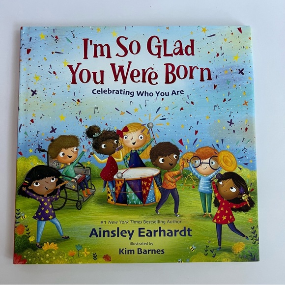 I’m So Glad You Were Born, Celebrating who you are by Ainsley Earhardt hardcover - Picture 1 of 16